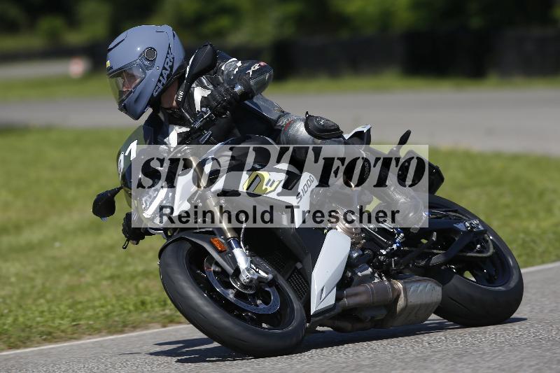 /Archiv-2024/29 12.06.2024 MOTO.CH Track Day ADR/Gruppe gelb/91